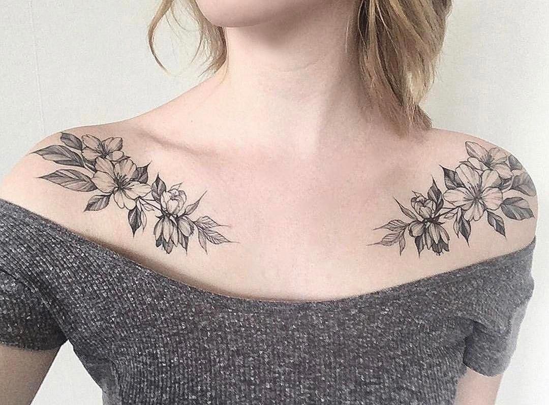 10 Stunning Collar Bone Tattoo Ideas Tiny Tattoo Inc 10 Stunning Collar Bone Tattoo Ideas Tiny Tattoo Inc