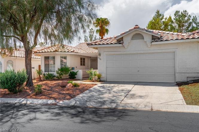 405 000 3535 Day Dawn Las Vegas Nv Townhome Youtube 405 000 3535 Day Dawn Las Vegas Nv Townhome Youtube