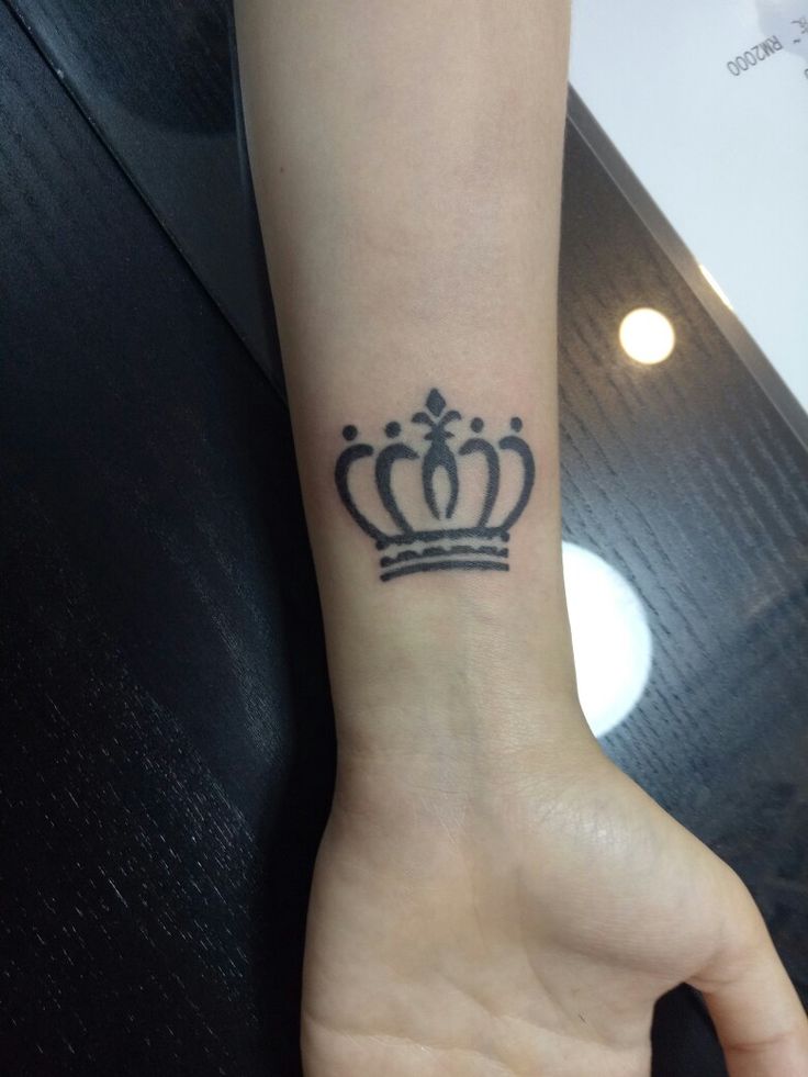 Design Of Crown Tattoo Crown Tattoos For Women Queen Tattoo Crown Design Of Crown Tattoo Crown Tattoos For Women Queen Tattoo Crown