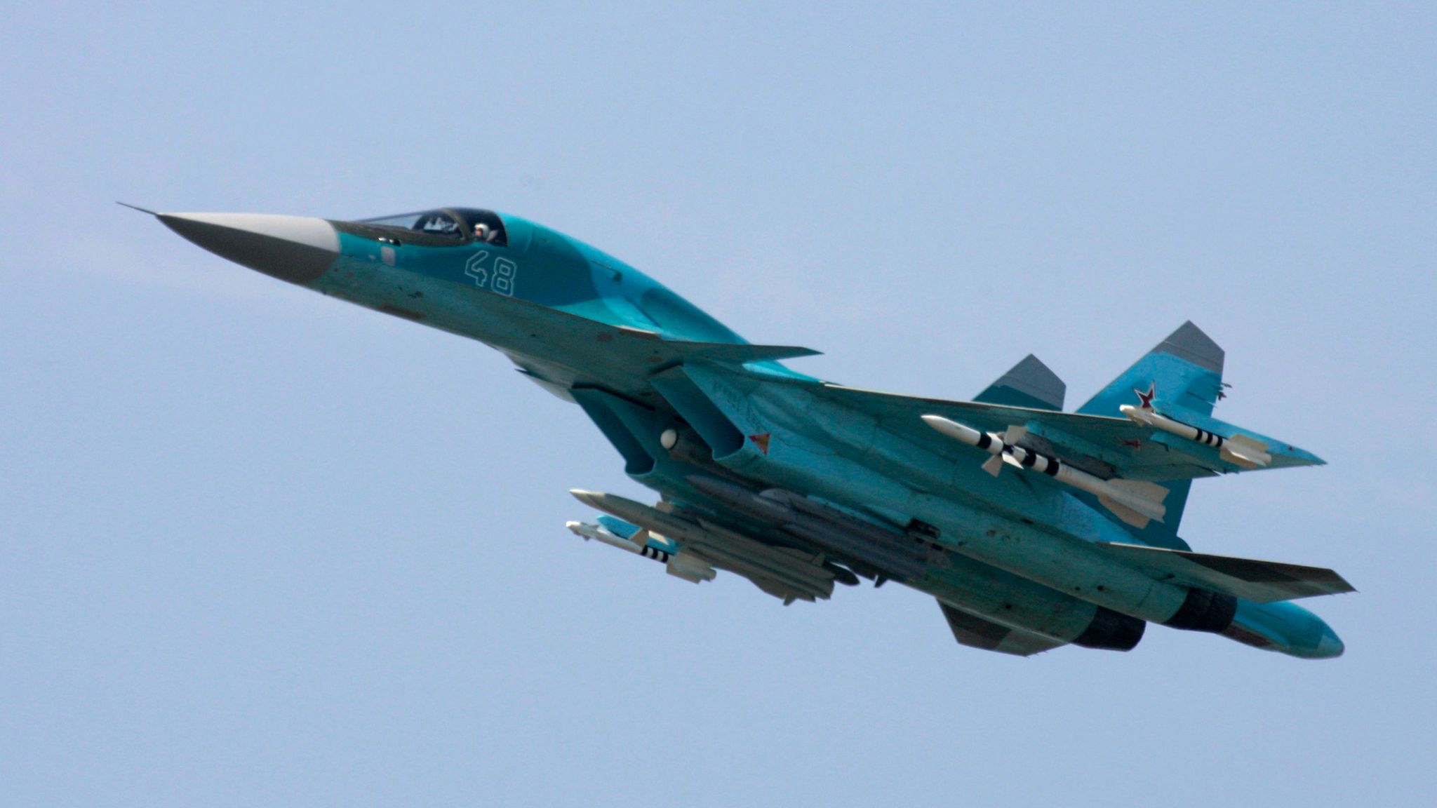 Russian Su 34 Fighter Jet Moscowmilitaryarrests3 Russian Su 34 Fighter Jet Moscowmilitaryarrests3